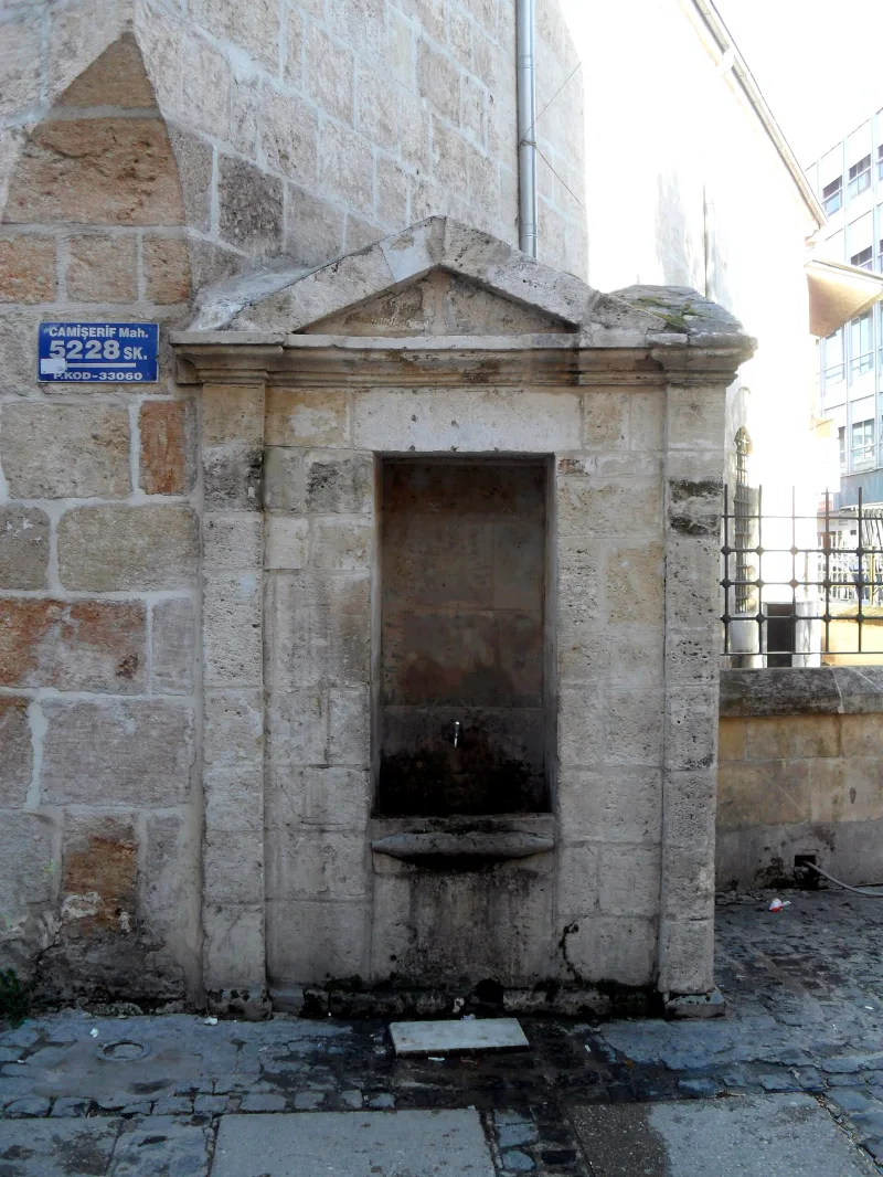 La vieille mosquée (Mersin) — histoire et architecture de l'Eski Cami